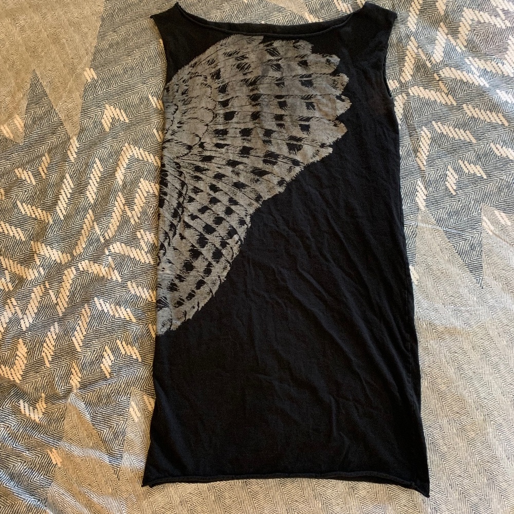 T-shirt dress wing print